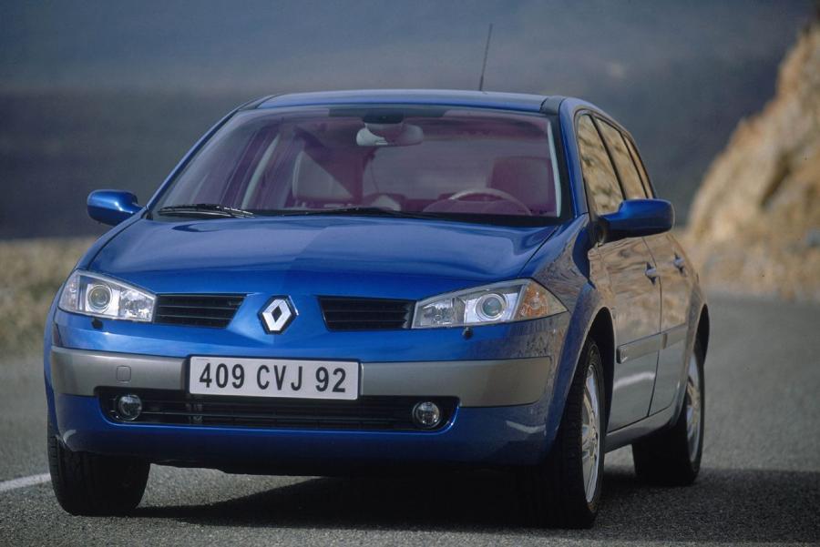 Renault Megane 2001 года  (фото 17 из 35)